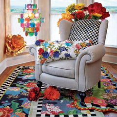 Tudor Rose 2'3" x 3'9" Rug