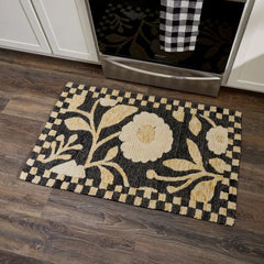 Farmhouse Floral 2'3" x 3'9" Rug